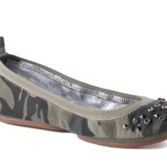 Meet your Posher, Heather - Picture 2 of 2